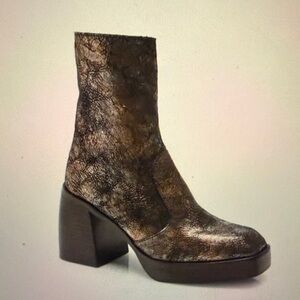 Free People Ruby Platform Bootie, 8US/38EU, Metallic Medley